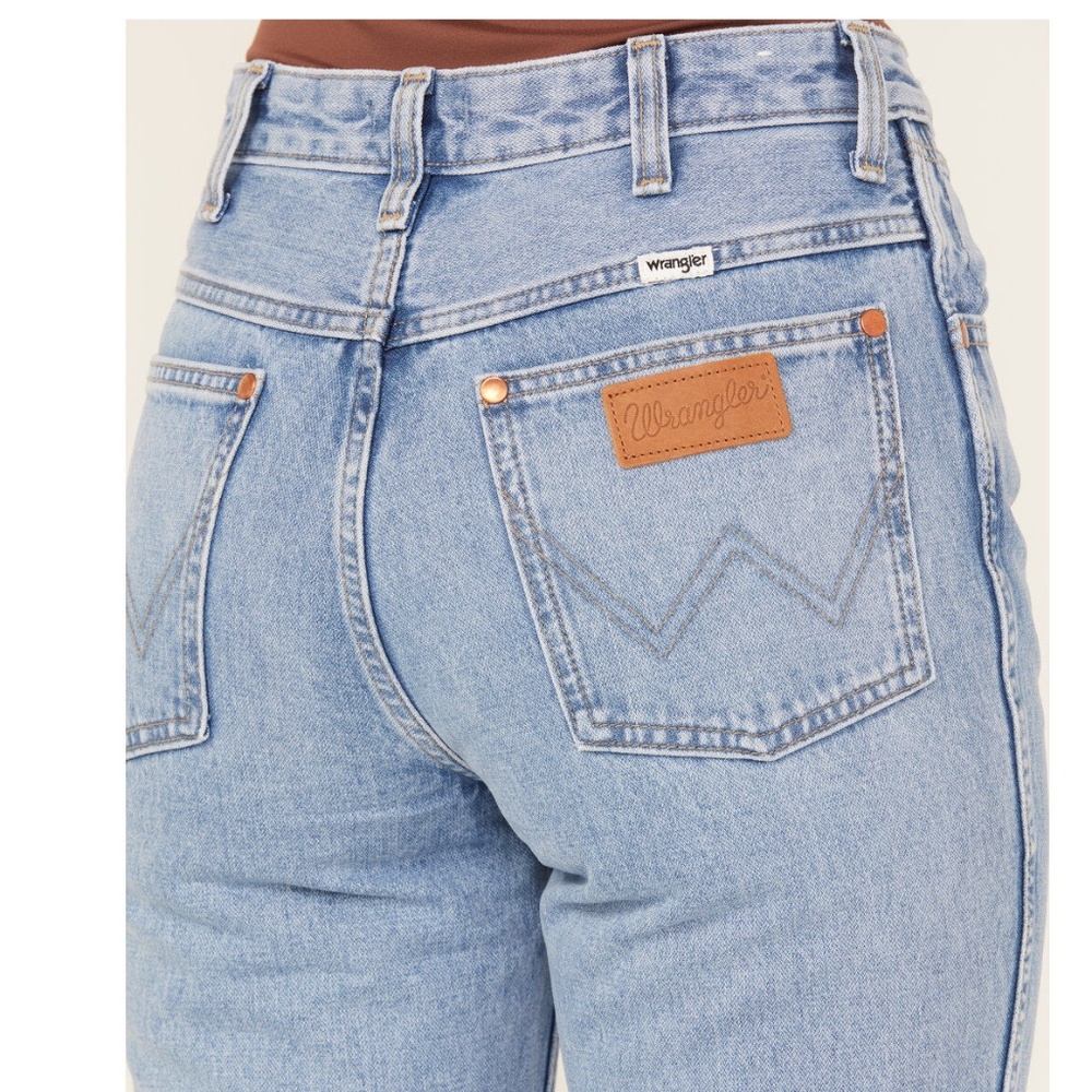 Wrangler Wrock 672 High Rise Kick Flare 100% Cotton Blue Denim Jeans (26)